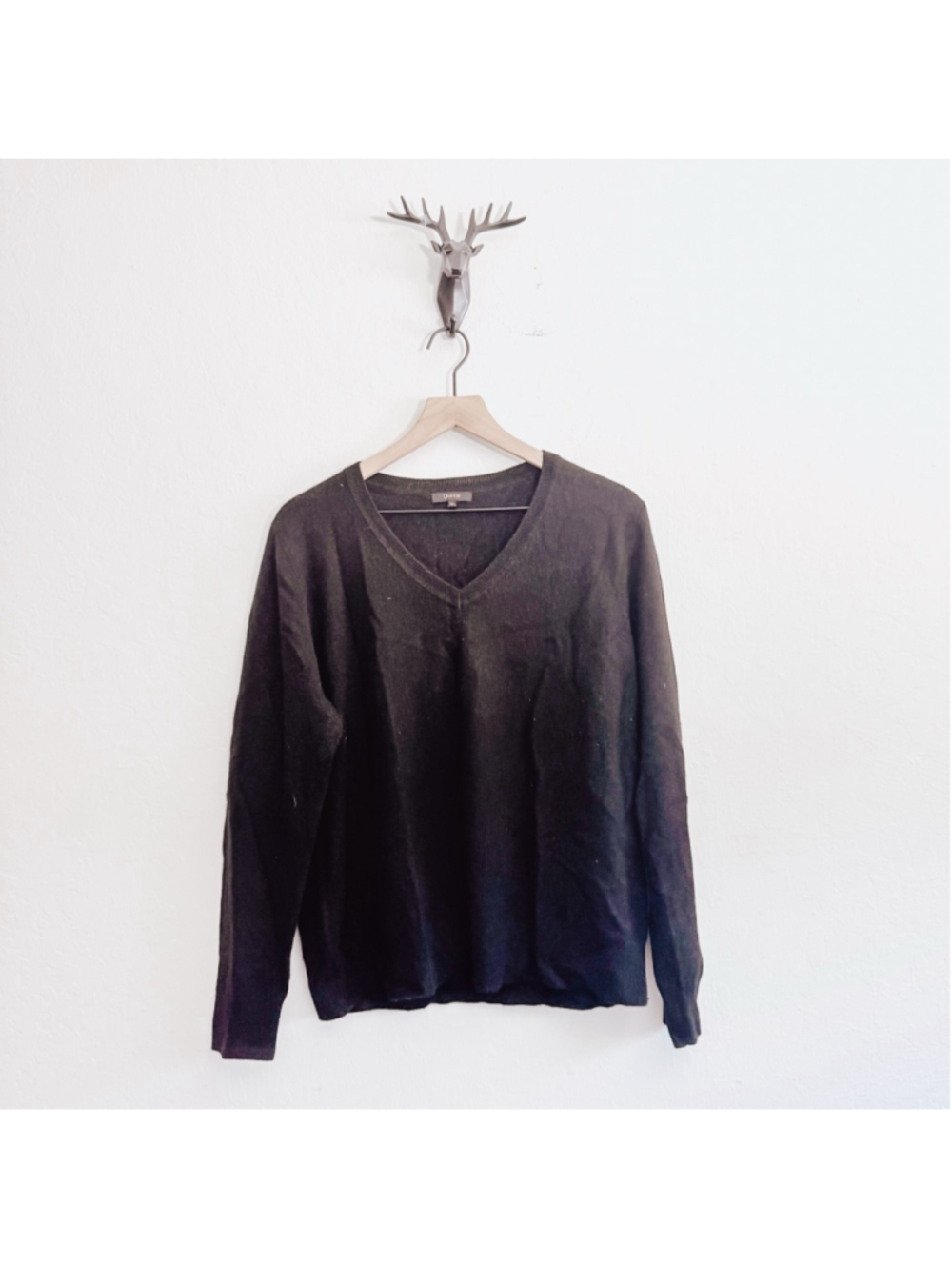 Quince Men’s Black Cashmere V-Neck Sweater XL